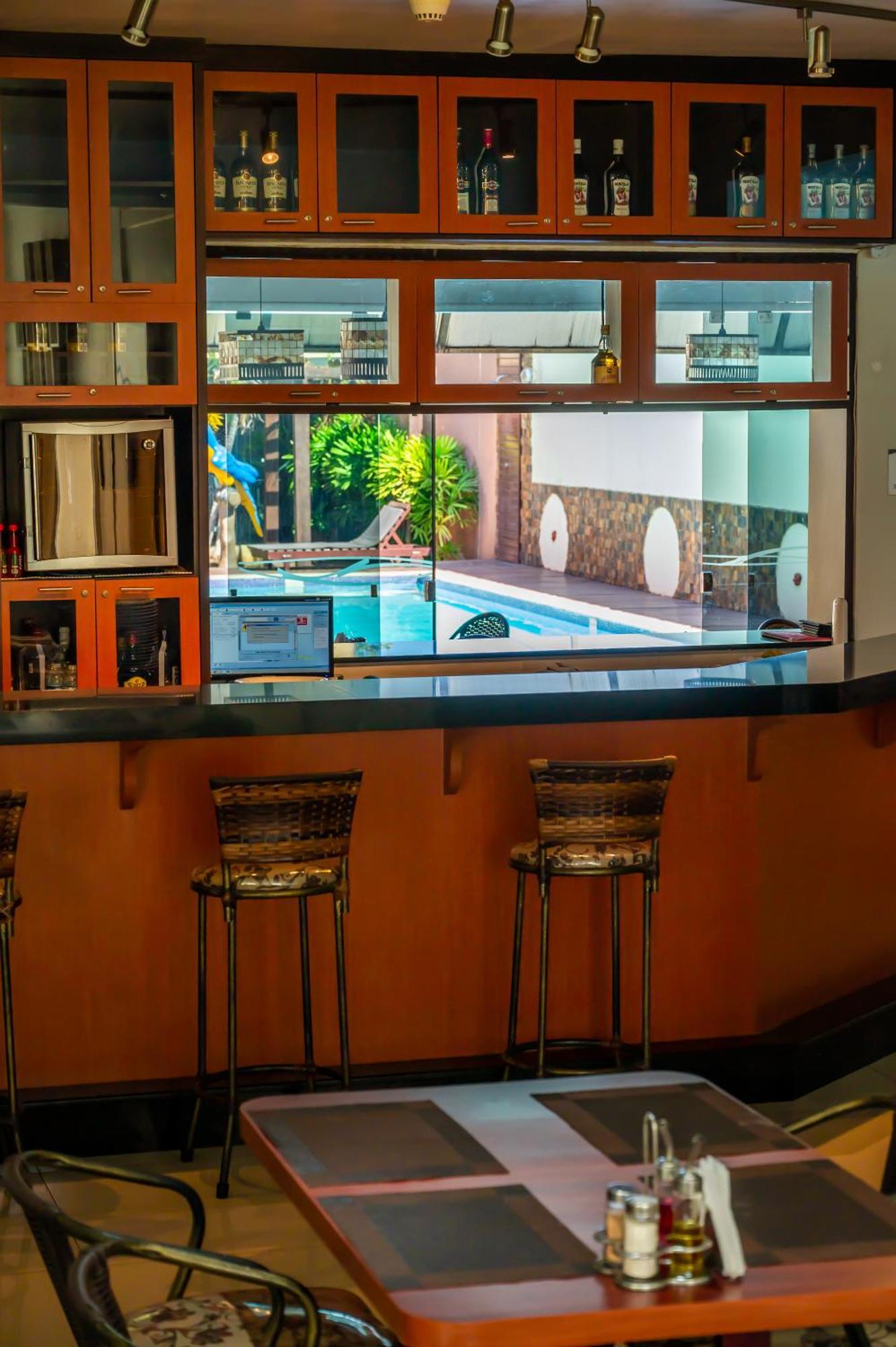 Hotel 365 Cuiabá Eksteriør bilde