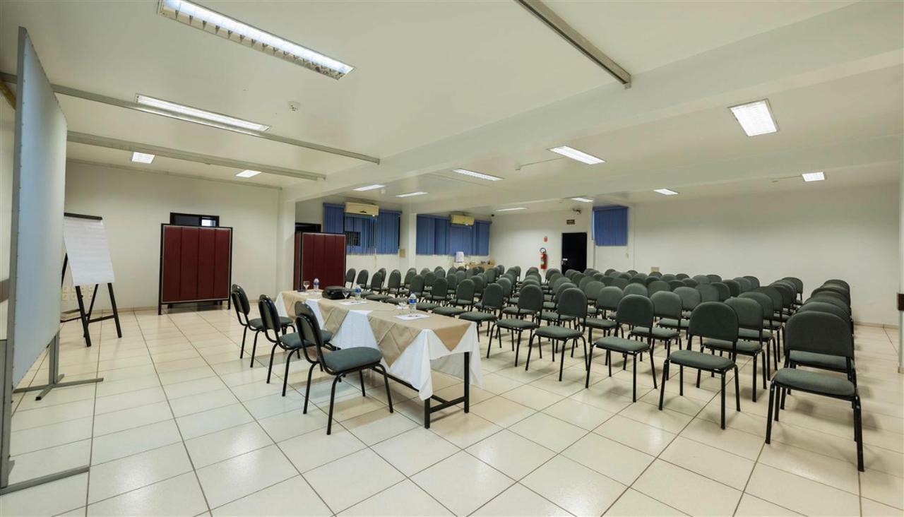 Hotel 365 Cuiabá Eksteriør bilde