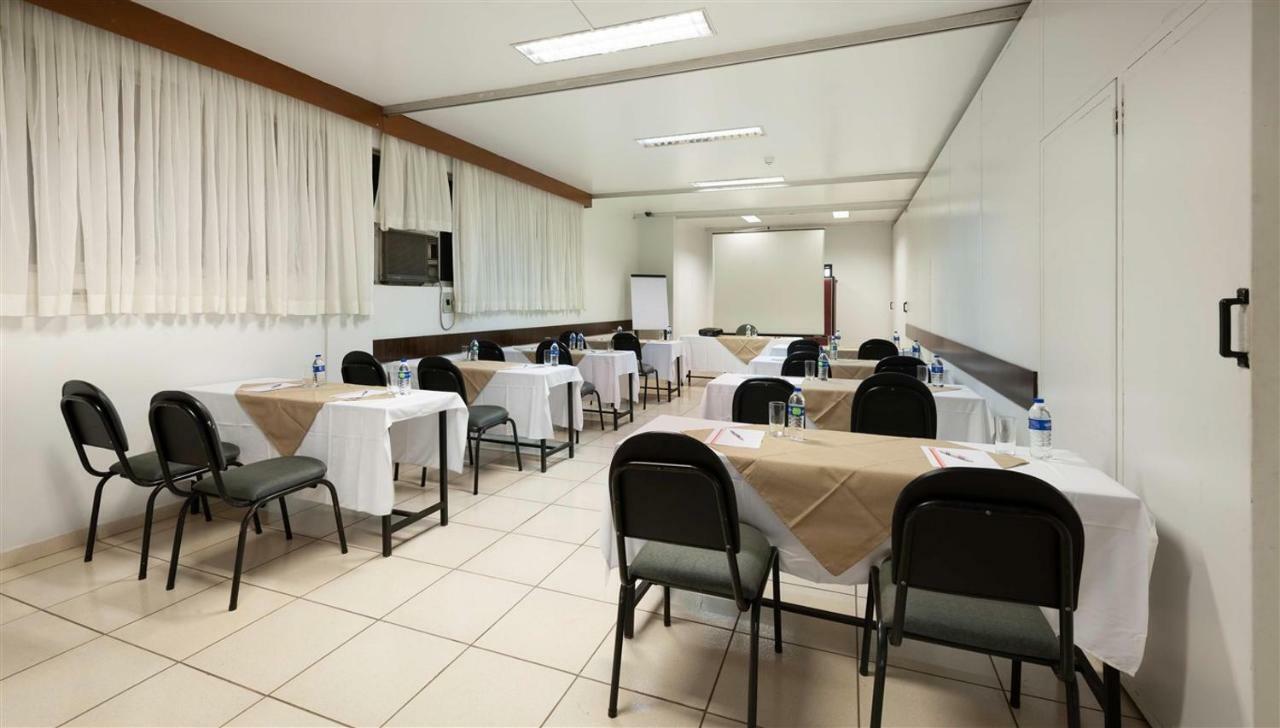 Hotel 365 Cuiabá Eksteriør bilde